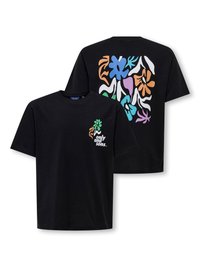 Svart t-shirt med färgglad abstrakt blommönster på ryggen och en liten matchande blomstergrafik med texten "only and sons" på vänster bröst fram.