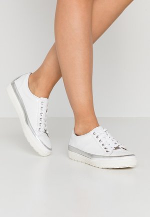 Caprice LACE UP - Sneaker low - white