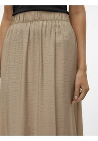 Vero Moda VMJOSIE - Gonna a campana - silver mink