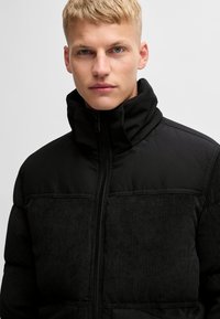 BOSS ODOPE - Ziemas jaka - black