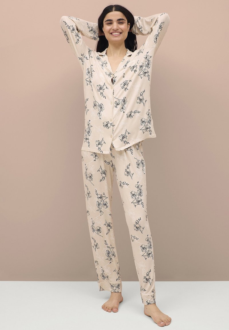 Ellos Collection MADELYN SET - Pyžamová sada - beige
