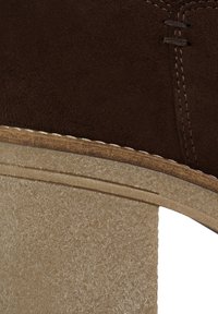 Bullboxer Botas con plataforma - brown