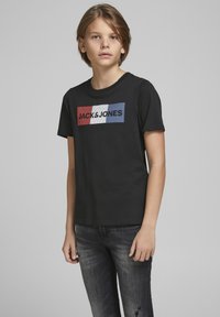 Jack & Jones Junior JJECORP LOGO TEE O-NECK - Marškinėliai su spaudiniu - black