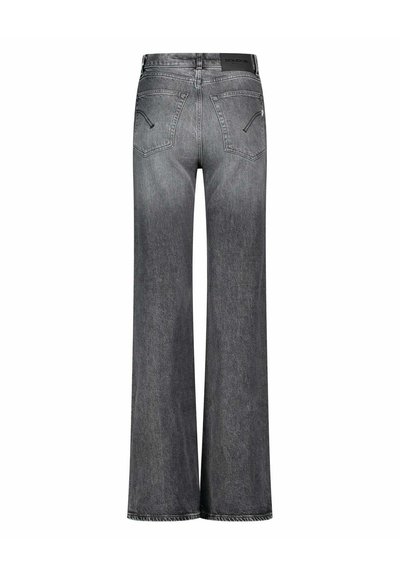 Hoge taille, wijde grijze jeans met achterzakken en een zwart merkembleem op de tailleband.