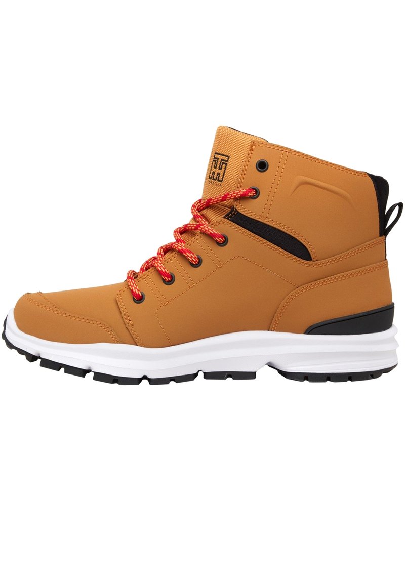dc torstein shoes