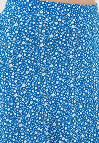 LELA MIDI - A-vonalú szoknya - light blue