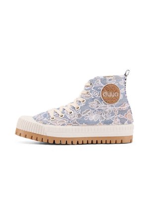 High-top sneaker with beige rubber sole, light blue and white floral fabric, beige laces, and round brown patch with "duuo" logo on the side.