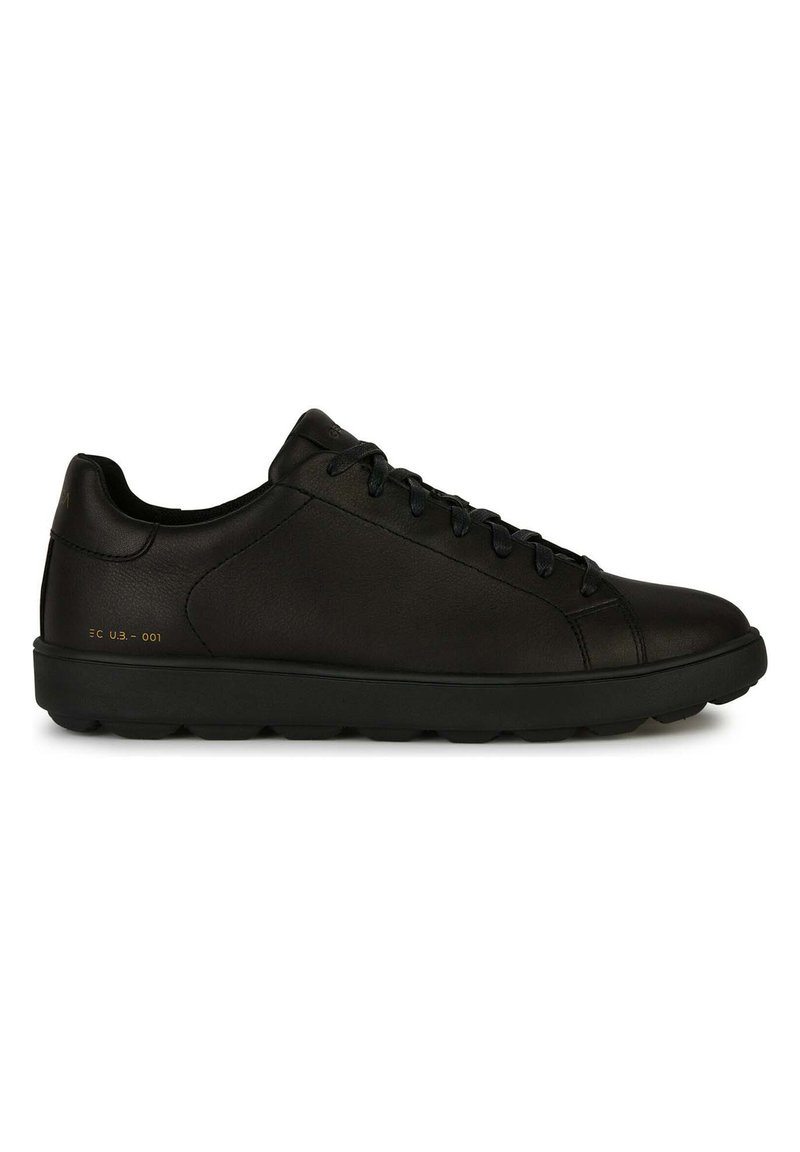 Svarta låga sneakers i läder med en slät yta, utrustade med en vadderad gummisula, sex snörhål och minimal logotyp.
