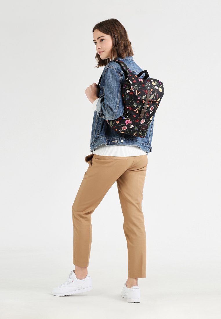 eastpak casyl