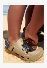 Selected, khaki / black