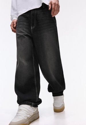 Bershka SKATER - Laza szabású farmerek - black