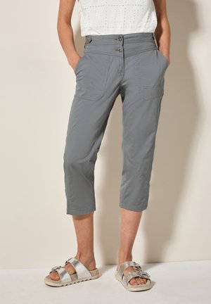 Shorts - grau