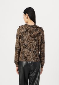 ONLY ONLMARIA HOOD - Sweatshirt - otter