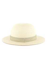 Brede strohoed in crème met een gladde textuur. Voorzien van een decoratieve beige band met het label "Karl Lagerfeld."