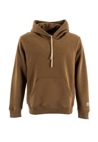 Felpa con cappuccio marrone, con tasca a marsupio frontale, cordini bianchi, polsini e orlo a coste, e piccolo logo rotondo sulla manica sinistra.