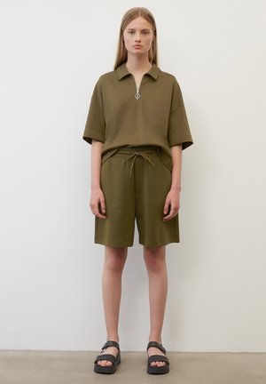 INTERLOCK - Shorts - dakota woods