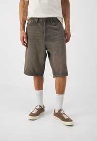 Jack & Jones JJIRON JJORIGINAL - Shorts di jeans - black denim