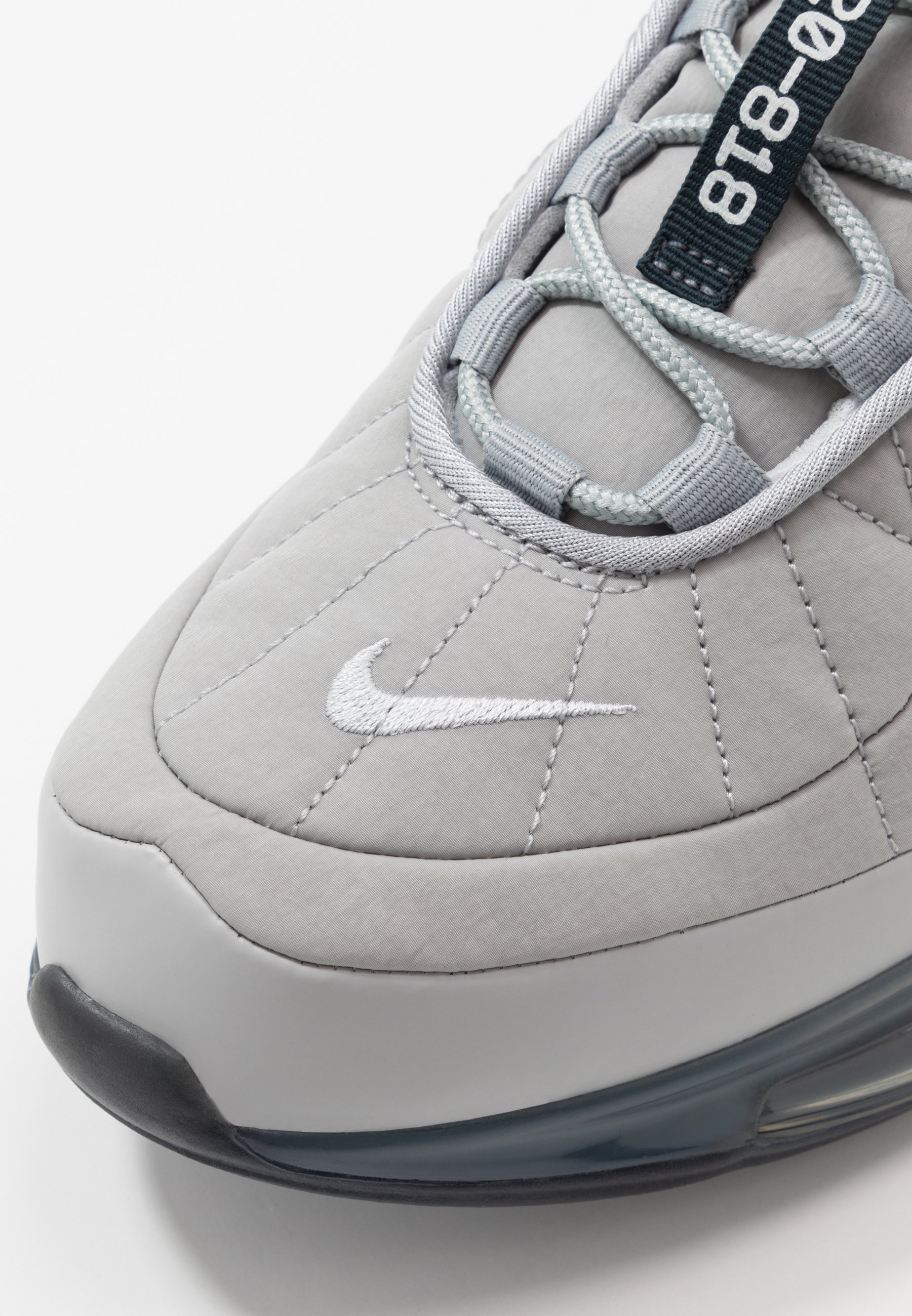 nike air max 720 818 smoke grey