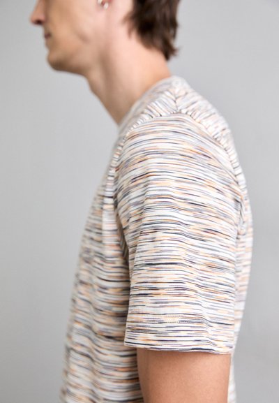Missoni SHORT SLEEVE - Print T-shirt - white/orange