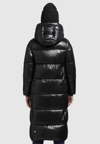 khujo LUCIA SHINY - Abrigo de invierno - schwarz