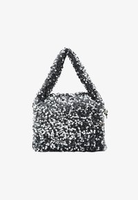 Kijelölve, silver-coloured