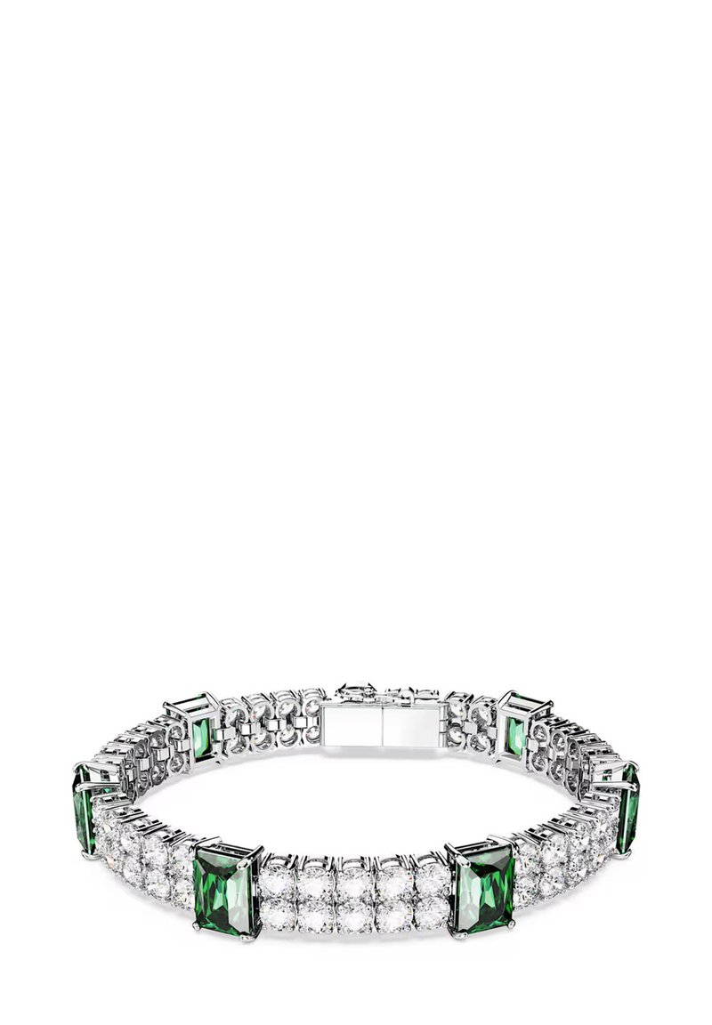Bracelet ton argent avec des pierres rectangulaires vertes et transparentes, liées en un motif alterné, avec une fermeture à fermoir sécurisé.