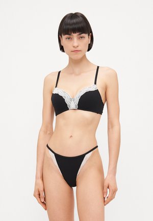 Slip - black/white/grey