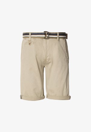 Beige opgerolde korte broek met zij- en achterzakken met knopen, gecombineerd met een gestreepte stoffen riem met een metalen gesp.