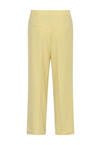 Pantalon droit jaune avec passants pour ceinture et deux poches passepoilées à l'arrière, montré de dos sur un fond blanc.