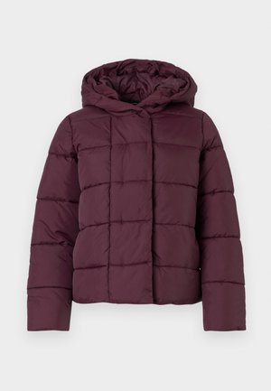 Burgunderröd puffjacka med huva, som har quiltade sektioner, dragkedja framtill och elastiska manschetter. Slät, isolerad tyg.