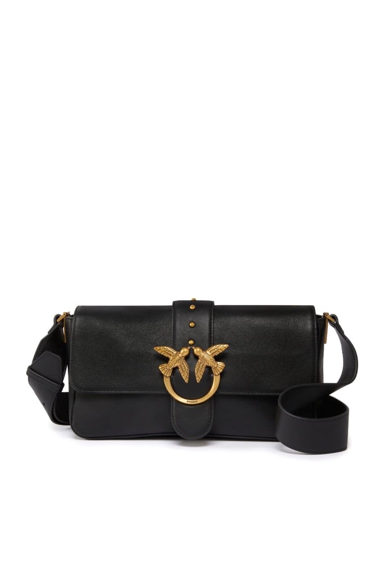 Borsa a tracolla in pelle nera con accessori circolari dorati e due dettagli a forma di uccello, dotata di chiusura a patta e tracolla regolabile.