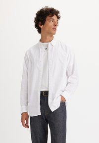 Levi's® - AUTHENTIC - Shirt - bright white Thumbnail Image 1