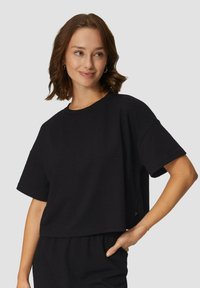 QS VERKÜRZTES MIT STRUKTUR - Blouse - schwarz