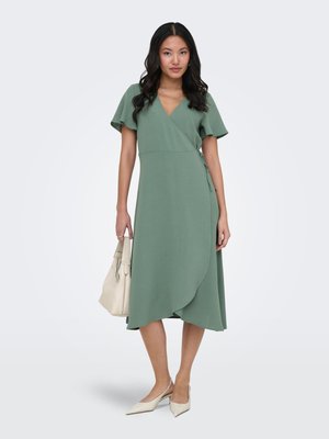 ONLY ONLLUCA MIDI - Vestido informal - laurel wreath