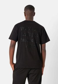 Niet geselecteerd, black