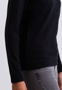 CASH-MERE CASH-MERE ROLLKRAGEN PULLOVER - Strickpullover - schwarz