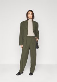 Mads Nørgaard SPORTINA PARIA PANTS - Nohavice - rosin