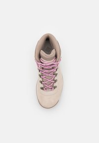Columbia NEWTON RIDGE™ PLUS WATERPROOF AMPED - Fjellsko - dark stone/cos