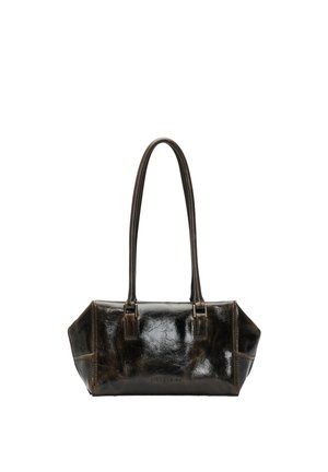 Borsa a mano in pelle nera lucida con due manici lunghi e una forma strutturata leggermente trapezoidale su sfondo bianco.