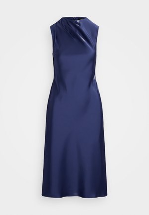 Navy Satin Kleid mit ärmellosem Design, drapierten Details am Ausschnitt und gerader Silhouette, ausgestattet mit einem Reißverschluss auf der Rückseite.