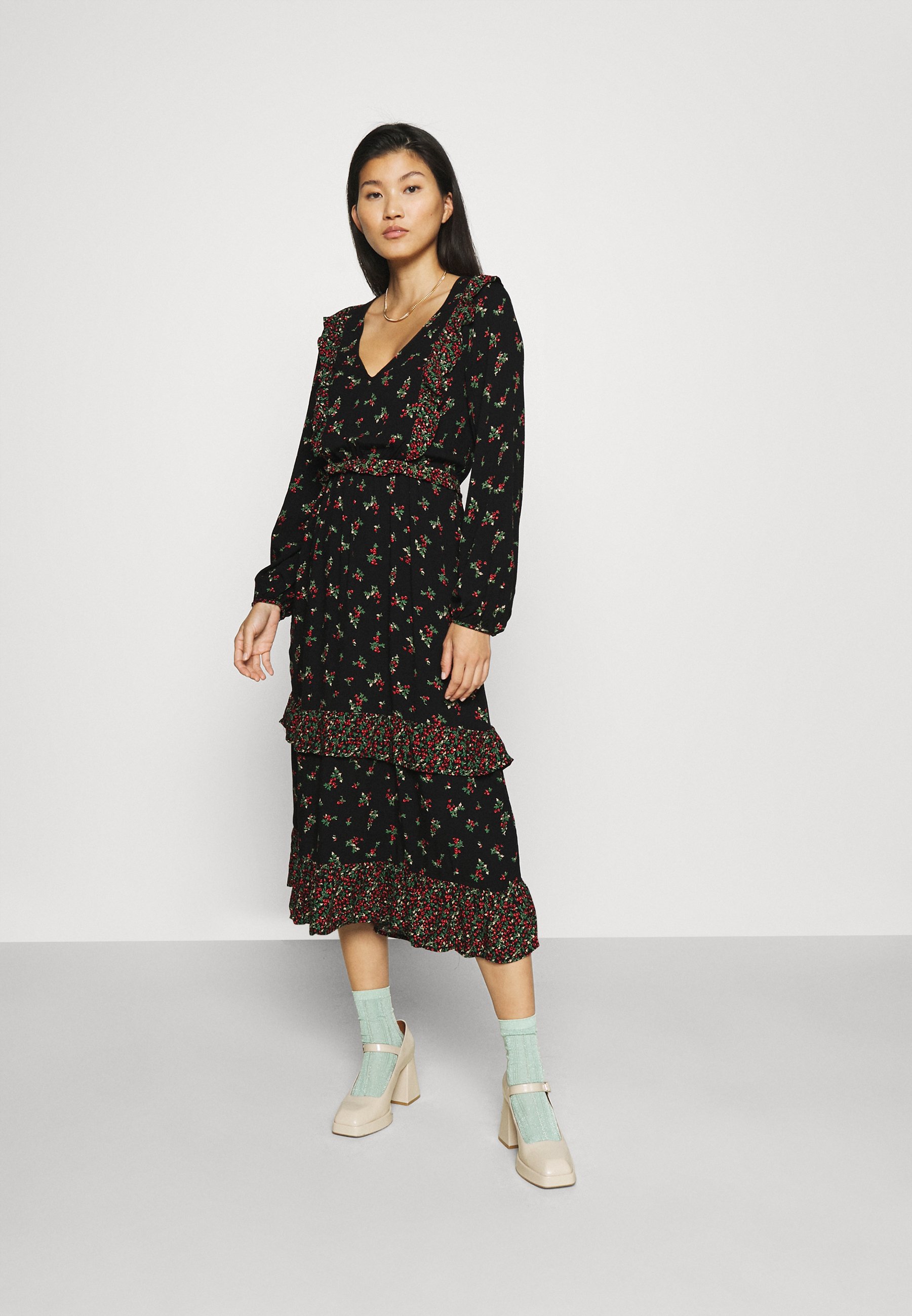 Springfield VESTIDO MIDI VOLANTES DOBBY - Vestido informal - black/negro -  Zalando.es