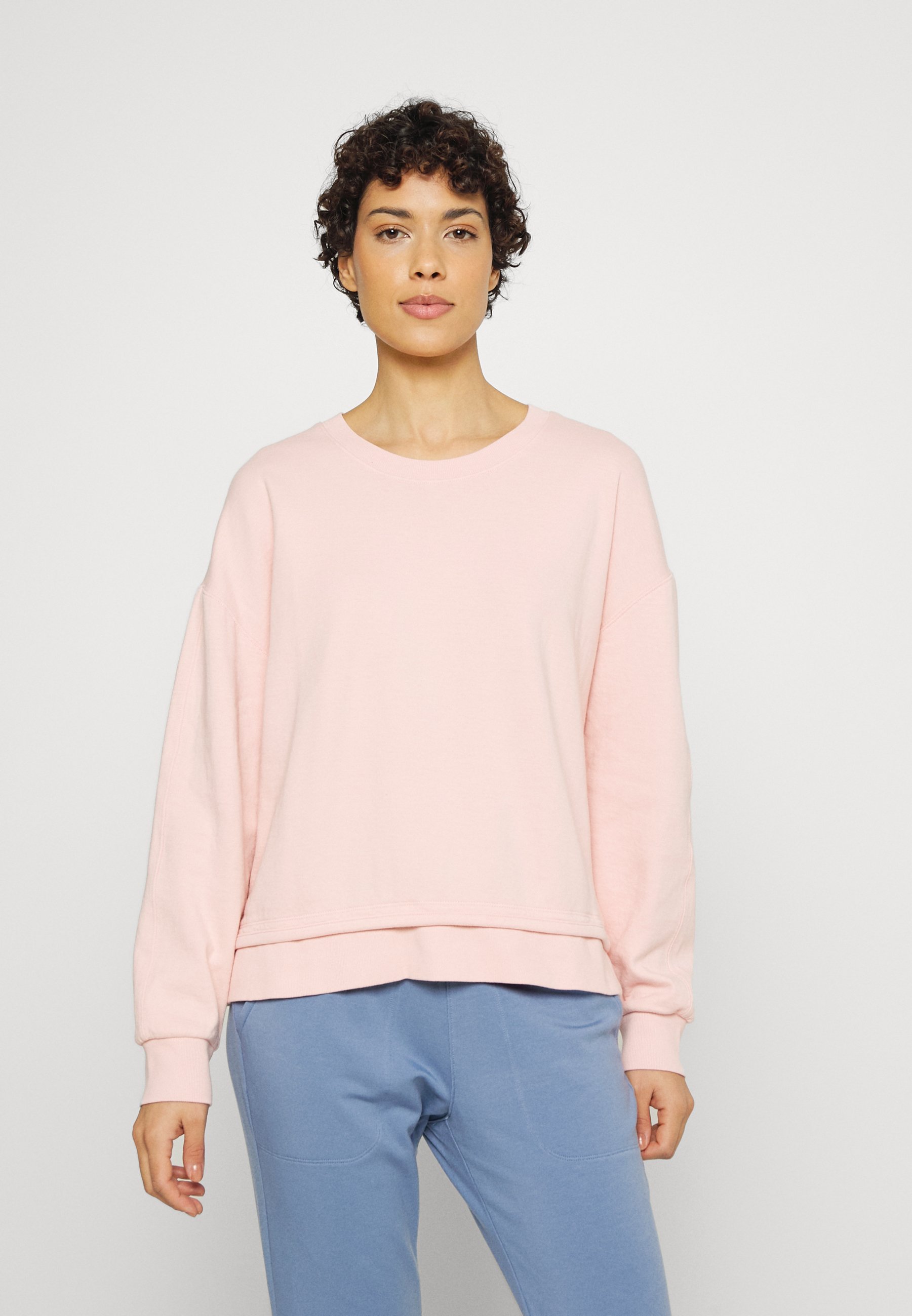 athleta sundown sweatshirt