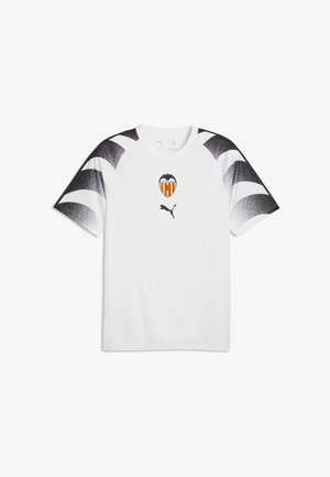 Hvid kortærmet sportstrøje med sorte gradientstriber på skuldre og ærmer, Valencia CF-logo over sort Puma-logo på brystet.