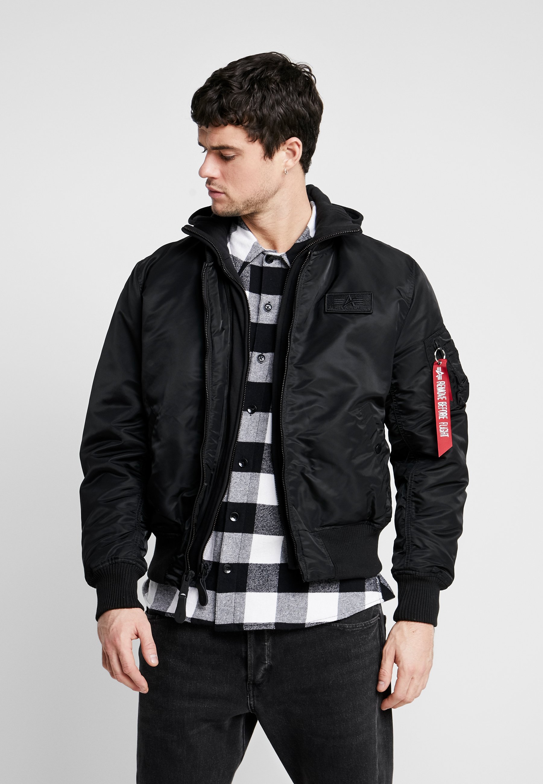 bomberjacka alpha industries