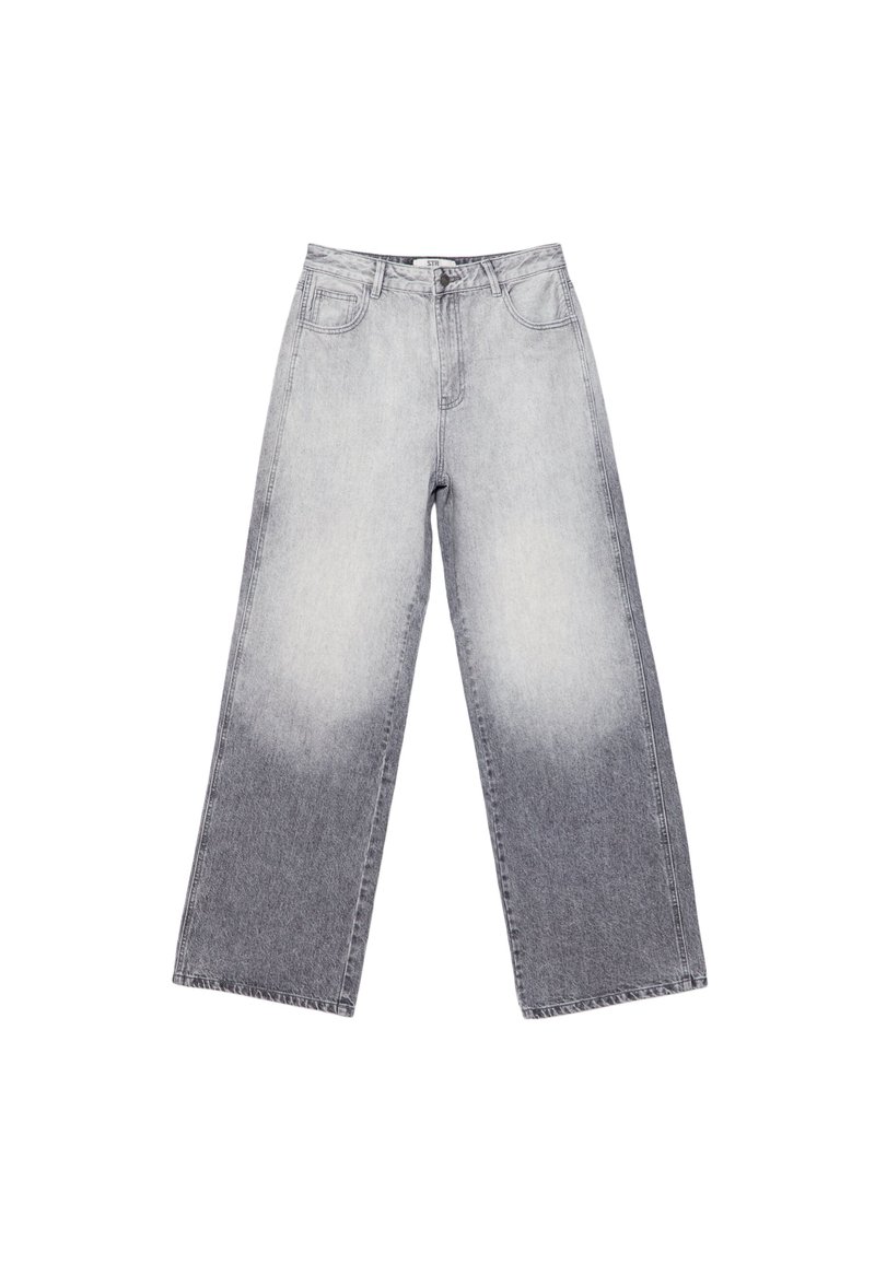 Stradivarius Flared Jeans moonwashed