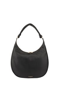 Sac hobo en cuir noir avec une texture lisse, une forme courbée et un dessus zippé. Il dispose d'une seule bandoulière et de subtils accents en métal doré.