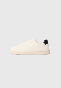 Δεν επιλέχθηκε, white