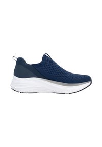 Baskets bleu marine à enfiler avec dessus en maille respirante, semelle blanche épaisse et coussinée, et languettes sur la languette et le talon pour faciliter l’enfilage.