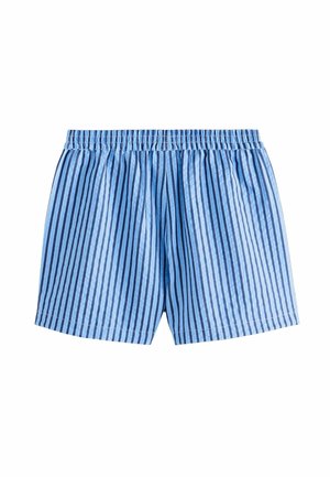 Niebieskie spodenki w paski z elastycznym pasem, z wąskimi pionowymi paskami w różnych odcieniach niebieskiego na jasnym tle.