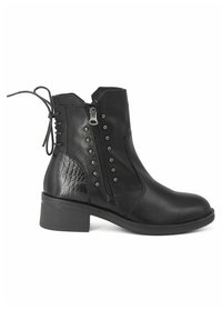 Stivaletti neri in pelle con un motivo croccodilo strutturato, zip laterale, borchie decorative e tacco basso a blocco. Dettaglio in pizzo sul retro.